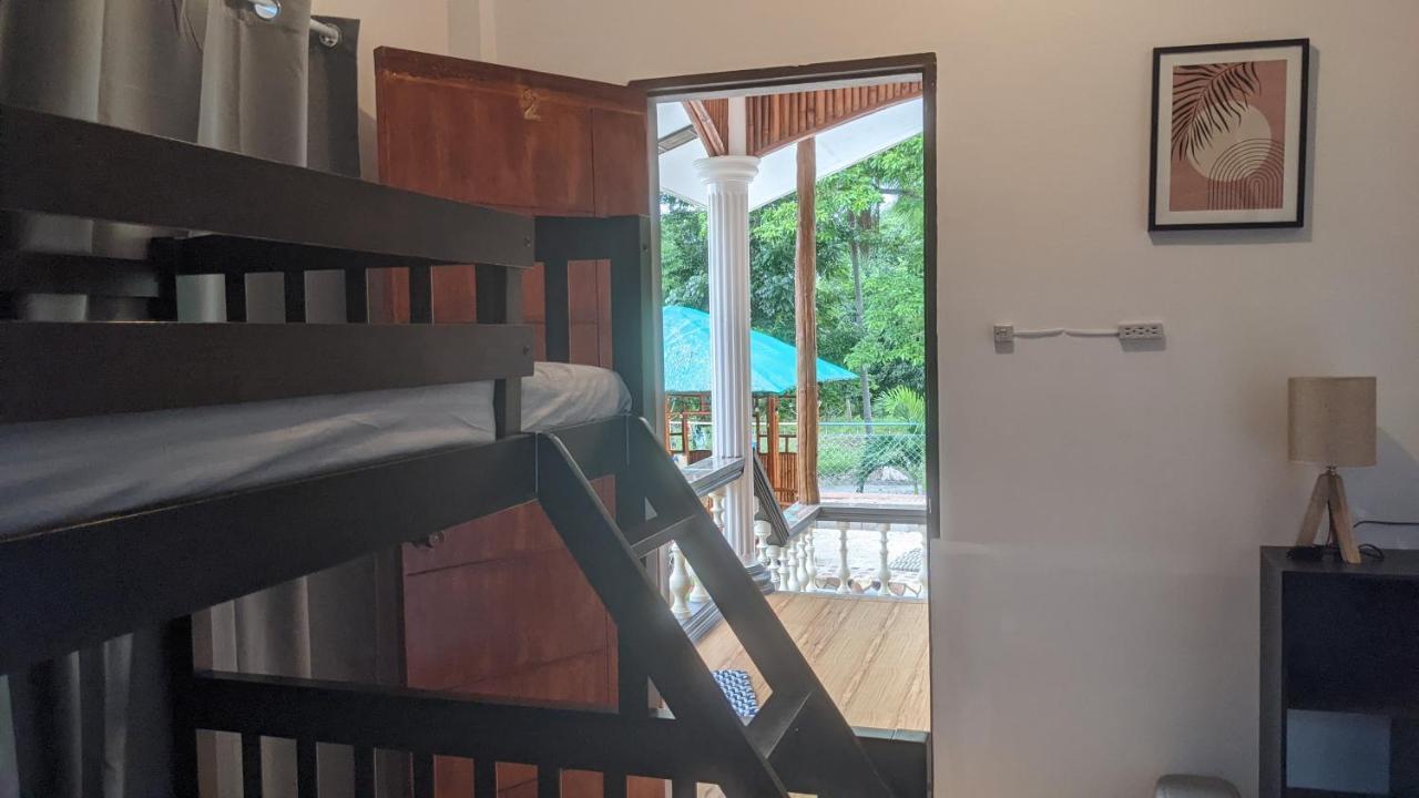 Maya Guest House - Sipaway Island San Carlos  Exterior photo